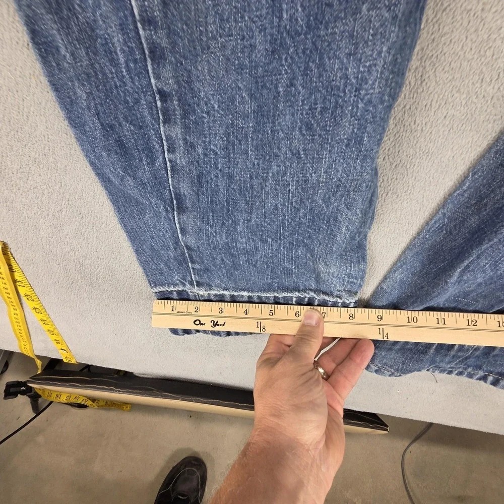 Vintage Levis Engineered Jeans Mens 33x32 Blue Twisted Medium Wash